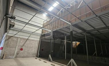 Se Renta Local Comercial a Pie de Calle en Esquina