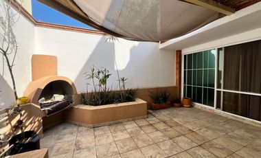 Casa en Venta en Claustros del Río, San Juan del Río, Querétaro.
