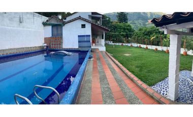 Venta de casa finca de recreo en Barbosa sector el hatillo