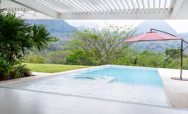 Vendo Finca Moderna En La Siria, Amaga, Antioquia