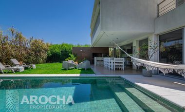 Casa en  venta