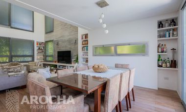 Casa en  venta