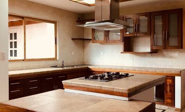 Casa en Renta, Centro de Metepec, Edo.Mex.