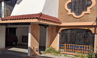 Casa en Venta, Centro de Toluca, Edo. Méx.