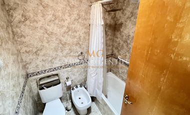 DUPLEX 4 Ambientes en VENTA “Parque Patricios”