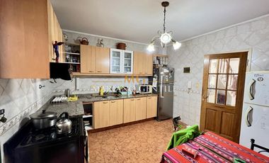 DUPLEX 4 Ambientes en VENTA “Parque Patricios”