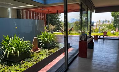 Casa de Lujo en Jacarandas