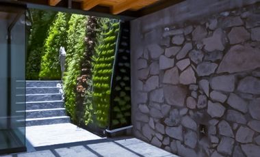 Casa de Lujo en Jacarandas