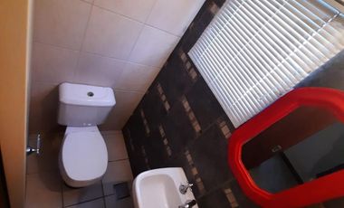 Casa  de 5 ambientes con pileta y quincho