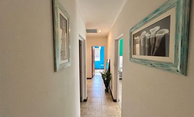Casa  de 5 ambientes con pileta y quincho