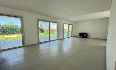 Casa en  Venta a estrenar San Ramon