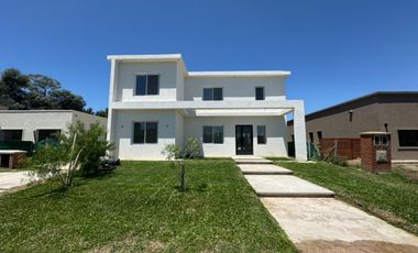 Casa en  Venta a estrenar San Ramon