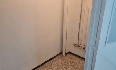 Local en renta Pasaje San Javier ¡Oportunidad Única para Tu Negocio!...