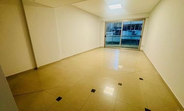 Departamento en  Alquiler 3 ambientes en Retiro