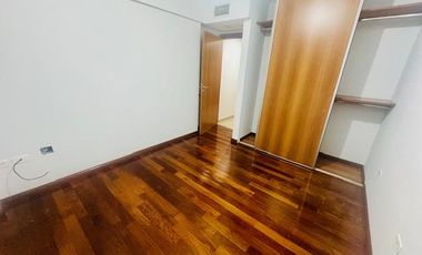 Departamento en  Alquiler 3 ambientes en Retiro