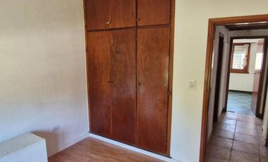 Casa en venta - 2 Dormitorios 1 Baño - Cochera - 213Mts2 - Mar del Plata