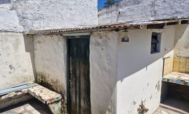 Casa en venta - 2 Dormitorios 1 Baño - Cochera - 213Mts2 - Mar del Plata