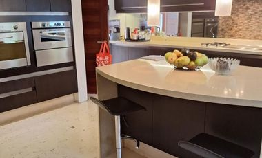 Hermosa casa en Venta y renta en Real del country, Bosque Real