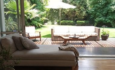 Hermosa casa en Venta y renta en Real del country, Bosque Real
