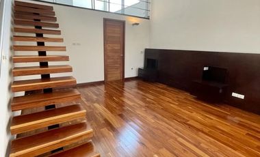 Hermosa casa en Venta y renta en Real del country, Bosque Real