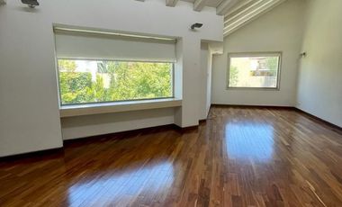 Hermosa casa en Venta y renta en Real del country, Bosque Real