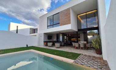 Casa en venta Mérida Yucatán, Privada Parque Natura