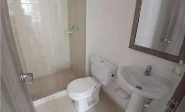 APARTAMENTO EN ARRIENDO HACIENDA PEÑALISA LIMONAR. RICAURTE, CUND.