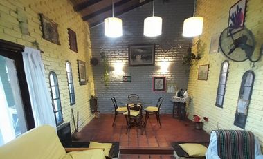 APTO CREDITO! CASA EN VENTA -JOSE C.PAZ- 5 AMBIENTES-PARRILLA-PARQUE Y PILETA-OPORTUNIDAD! RETASADA!