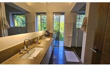 6930822 Venta Casa en el Poblado el Tesoro