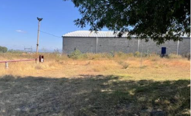 Terreno y Nave Industrial con oficinas en San Juan del Rio