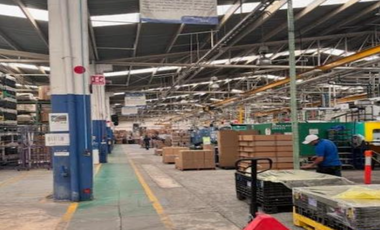 Terreno y Nave Industrial con oficinas en San Juan del Rio