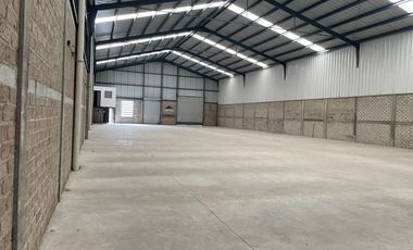 BODEGA EN RENTA EN LA LAJA
