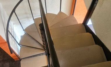 VENDO CASA DÚPLEX EN CONDOMINIO, EN BULEVARES DEL LAGO, NICOLAS ROMERO.