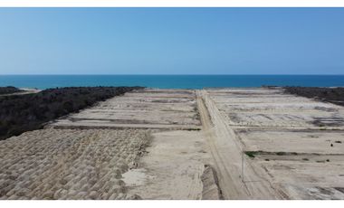 En venta lotes de terreno Proyecto San Jose Beach  frente al mar.