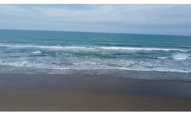 En venta lotes de terreno Proyecto San Jose Beach  frente al mar.