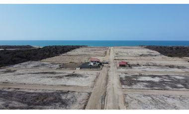 En venta lotes de terreno Proyecto San Jose Beach  frente al mar.
