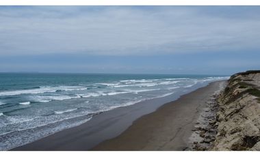 En venta lotes de terreno Proyecto San Jose Beach  frente al mar.