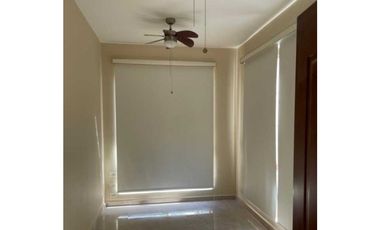Alquiler de Casa en Senderos de Cruces con Línea B., Clayton, Cod-J101
