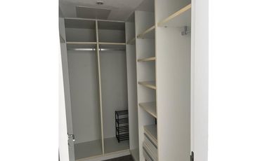 VENDO APARTAMENTO AMOBLADO EN AVENIDA BALBOA PH YOO (10)