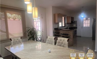 Alquiler de Casa amoblada Modelo Toledo en Versalles