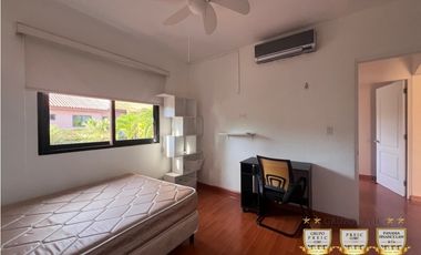 Alquiler de Casa amoblada Modelo Toledo en Versalles