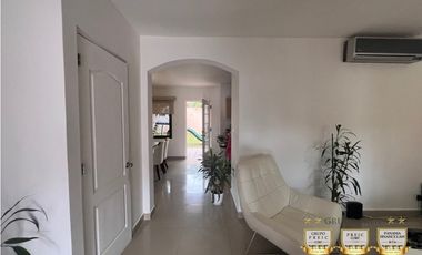 Alquiler de Casa amoblada Modelo Toledo en Versalles