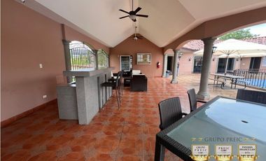 Alquiler de Casa amoblada Modelo Toledo en Versalles