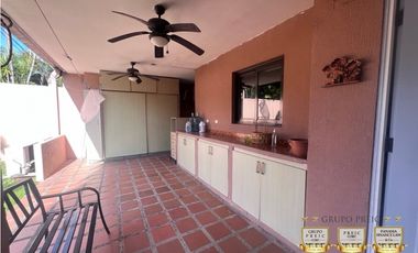 Alquiler de Casa amoblada Modelo Toledo en Versalles