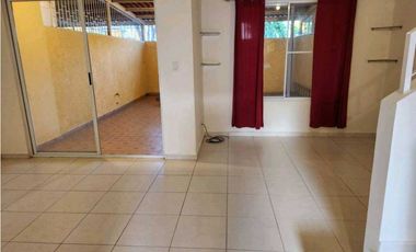 ALQUILO HERMOSA Y AMPLIA CASA EN LAS ACACIAS CANTABRIA CERCA DEL METRO