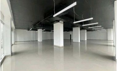 OFICINA EN CALLE 50 PH  F&F TOWER 2B 400M2 