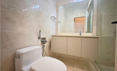 APARTAMENTO OCEAN REEF ISLAND linea blanca  2 isla 3 REC 245M2 MLD