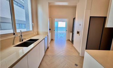 APARTAMENTO OCEAN REEF ISLAND linea blanca  2 isla 3 REC 245M2 MLD