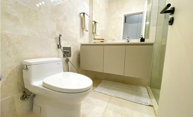 APARTAMENTO OCEAN REEF ISLAND linea blanca  2 isla 3 REC 245M2 MLD