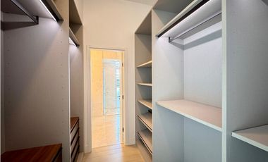 APARTAMENTO OCEAN REEF ISLAND linea blanca  2 isla 3 REC 245M2 MLD